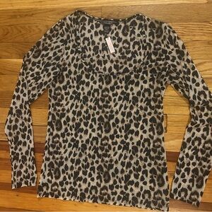 Victoria's Secret NWT Animal Print Long Sleeve Top size M